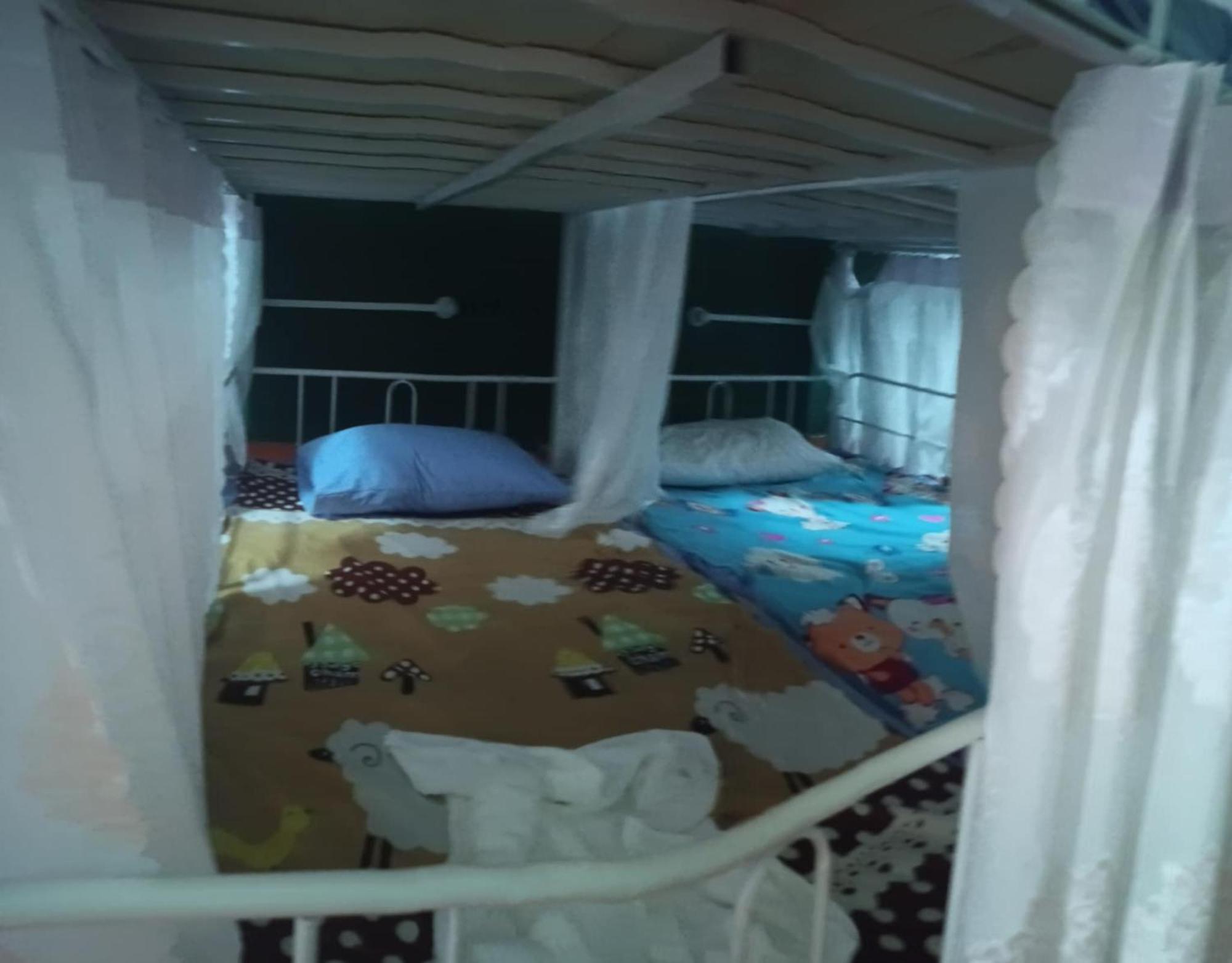 Hostel Neva Paris Pakse Exterior foto